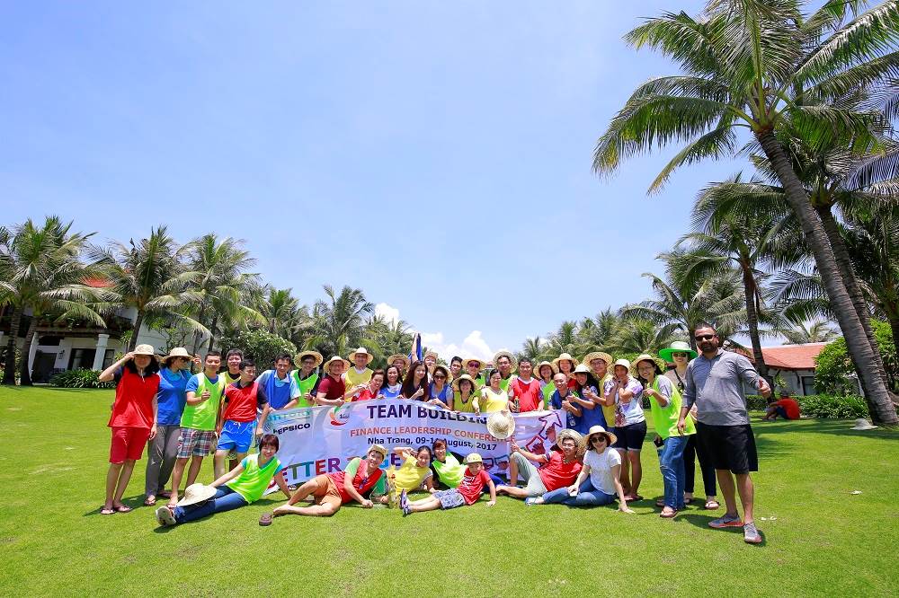 Du lịch team building, Du lịch kết hợp hội nghị, Team building, Gala dinner, Tour du lịch MICE. 